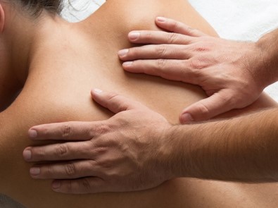 Manuelle Lymphdrainage zur Entstauung und Regeneration Physiotherapie Praxis